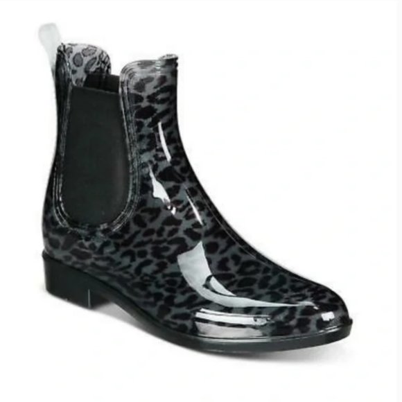 INC International Concept Black Raelynn Ankle Rainboots - 10 - Picture 7 of 7